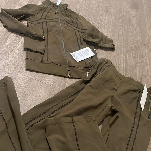 Lululemon 2pc set - Picture 1 of 4